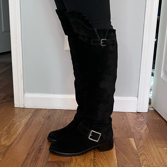 VALINTINO SUEDE RUFFLE OVER THE KNEE BOOT - Picture 9 of 16